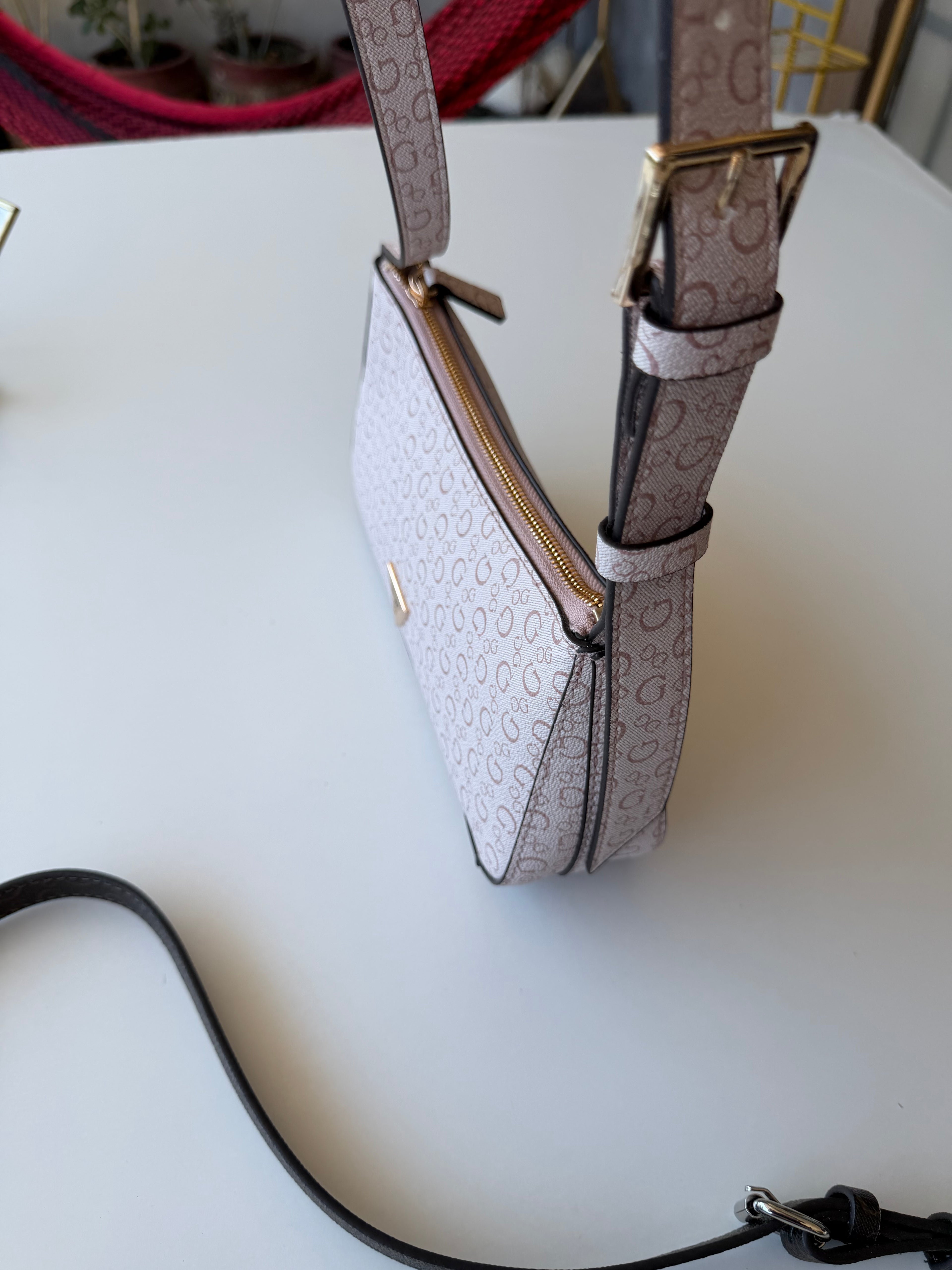 Shoulder bag Guess rosa