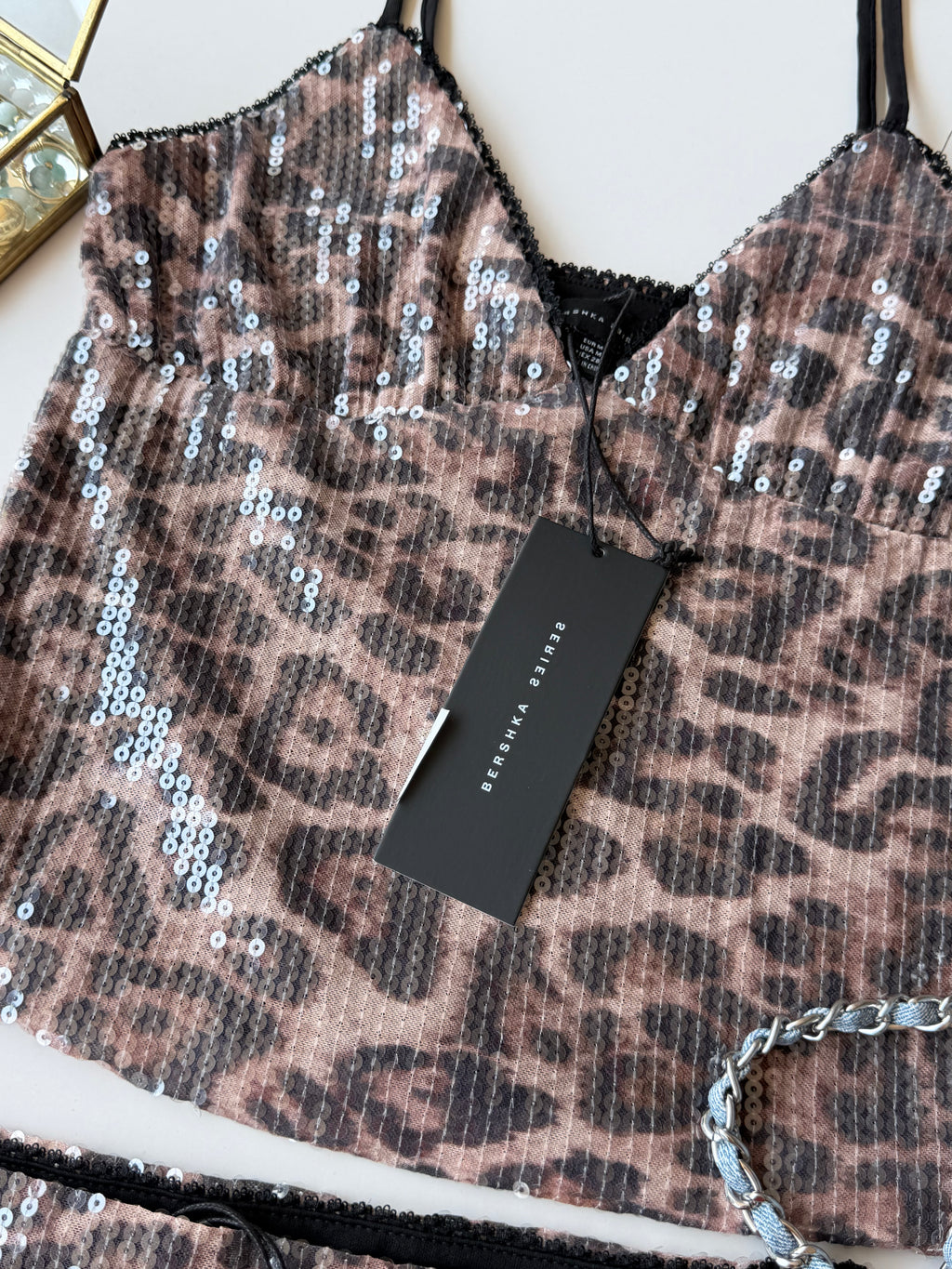 Conjunto BERSHKA de leopardo