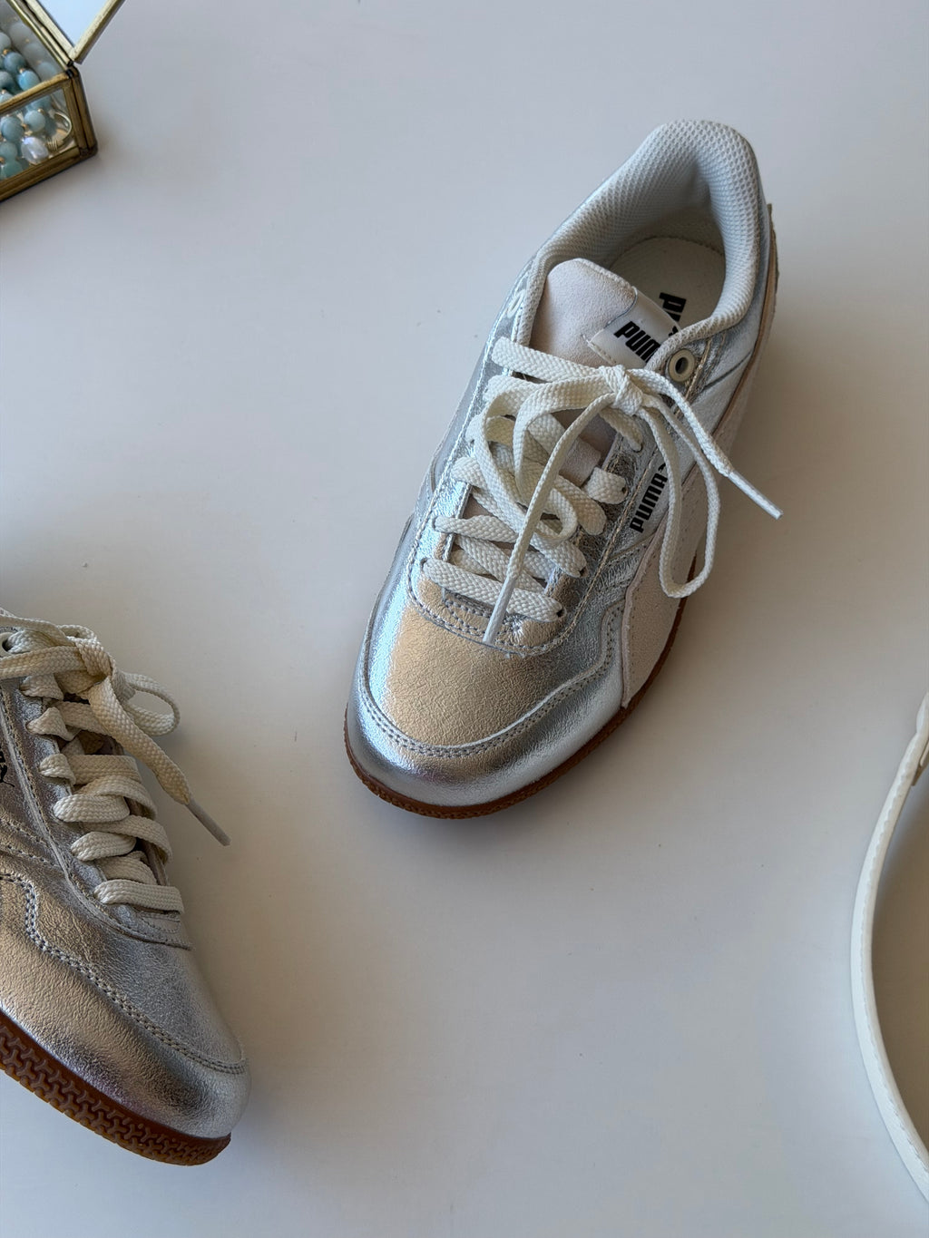 Tenis Puma metálicos