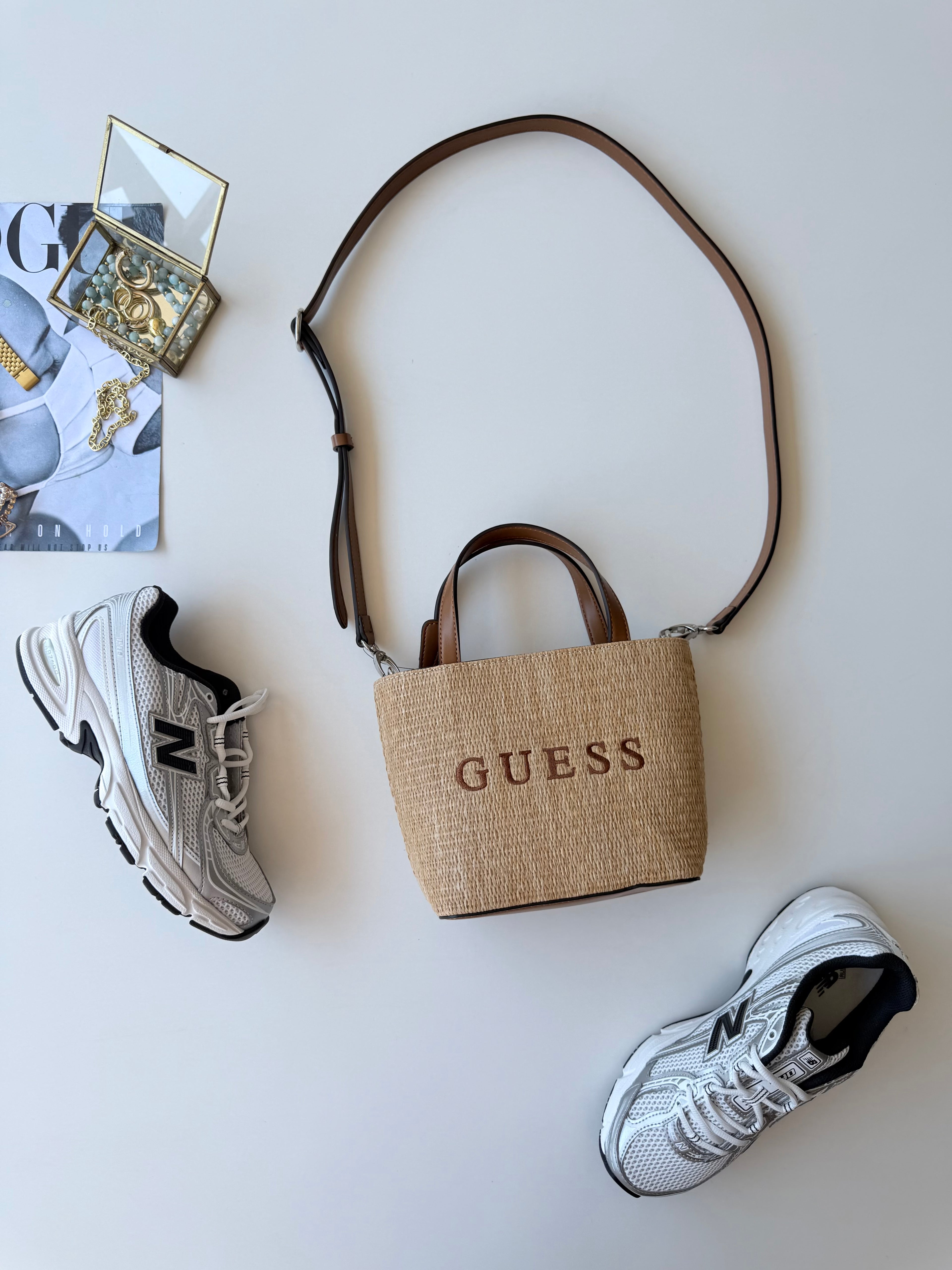 Bolsa Guess mimbre