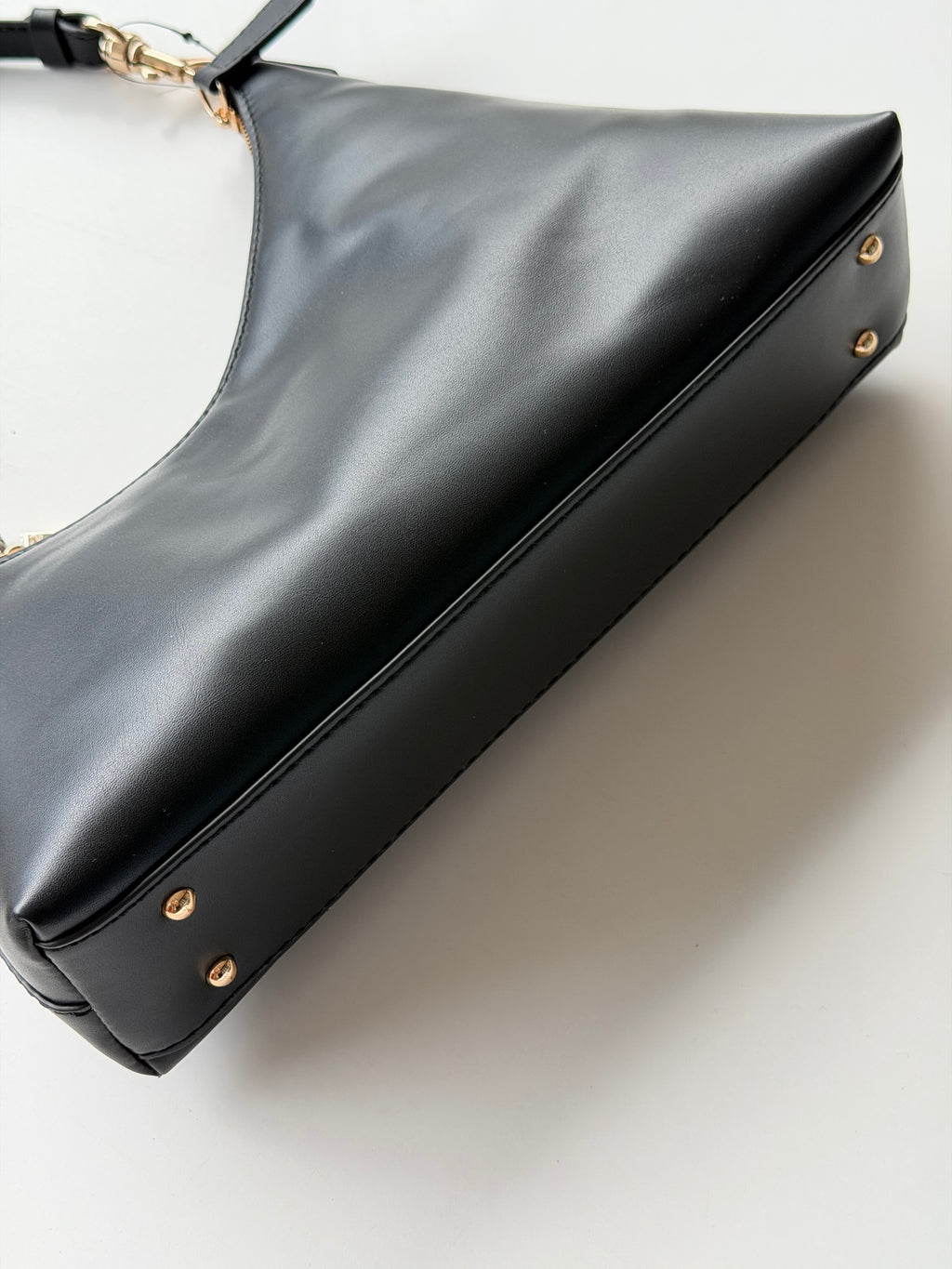 Shoulder bag Guess negra