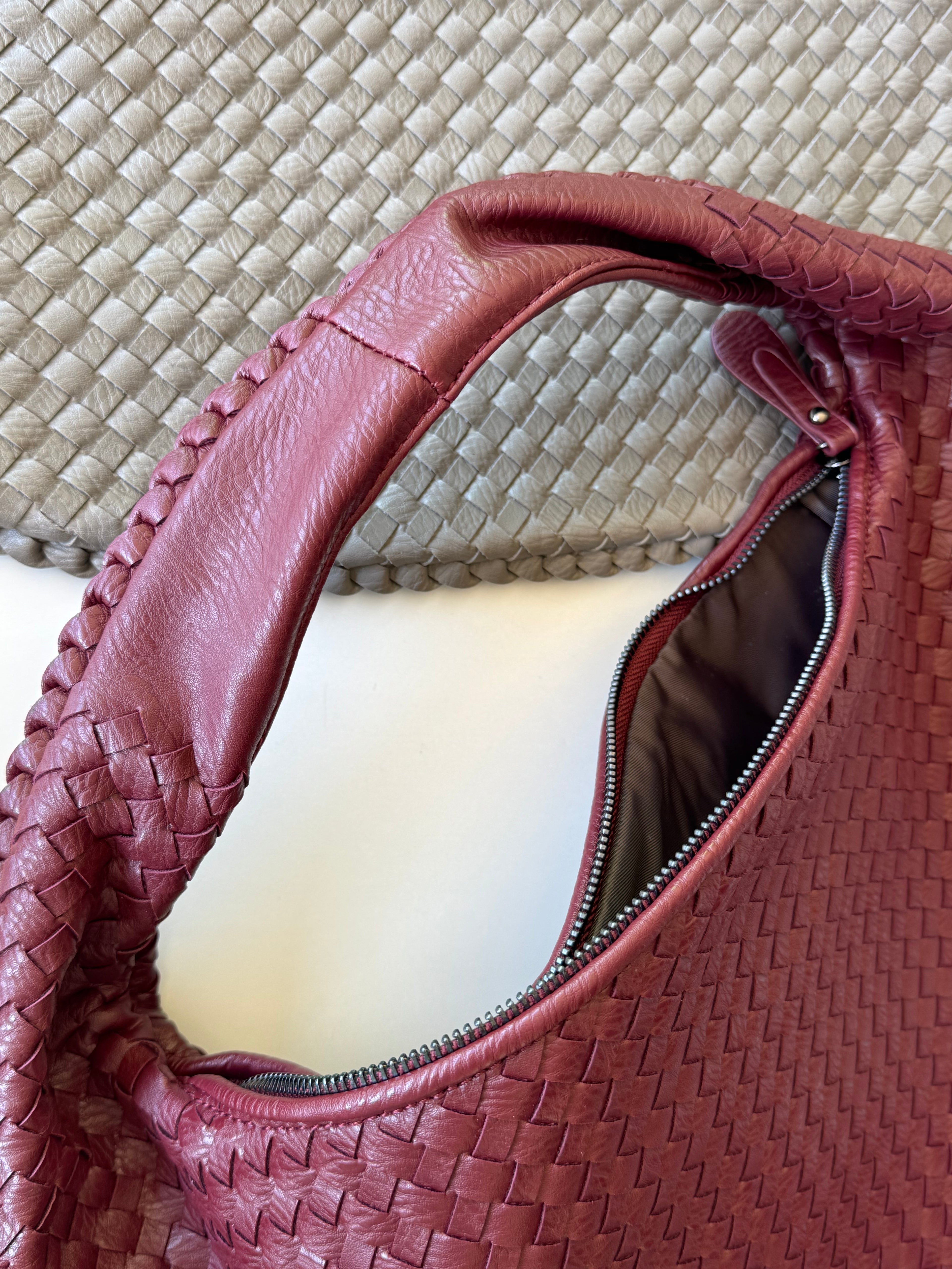 Bolsa dupe bottega beneta