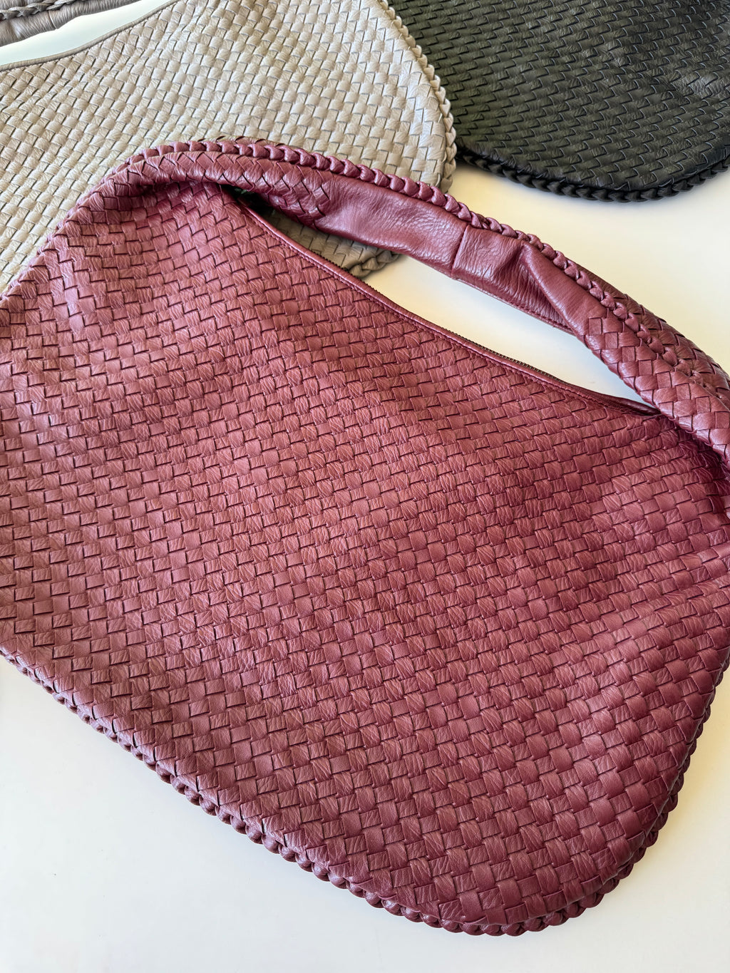 Bolsa dupe bottega beneta