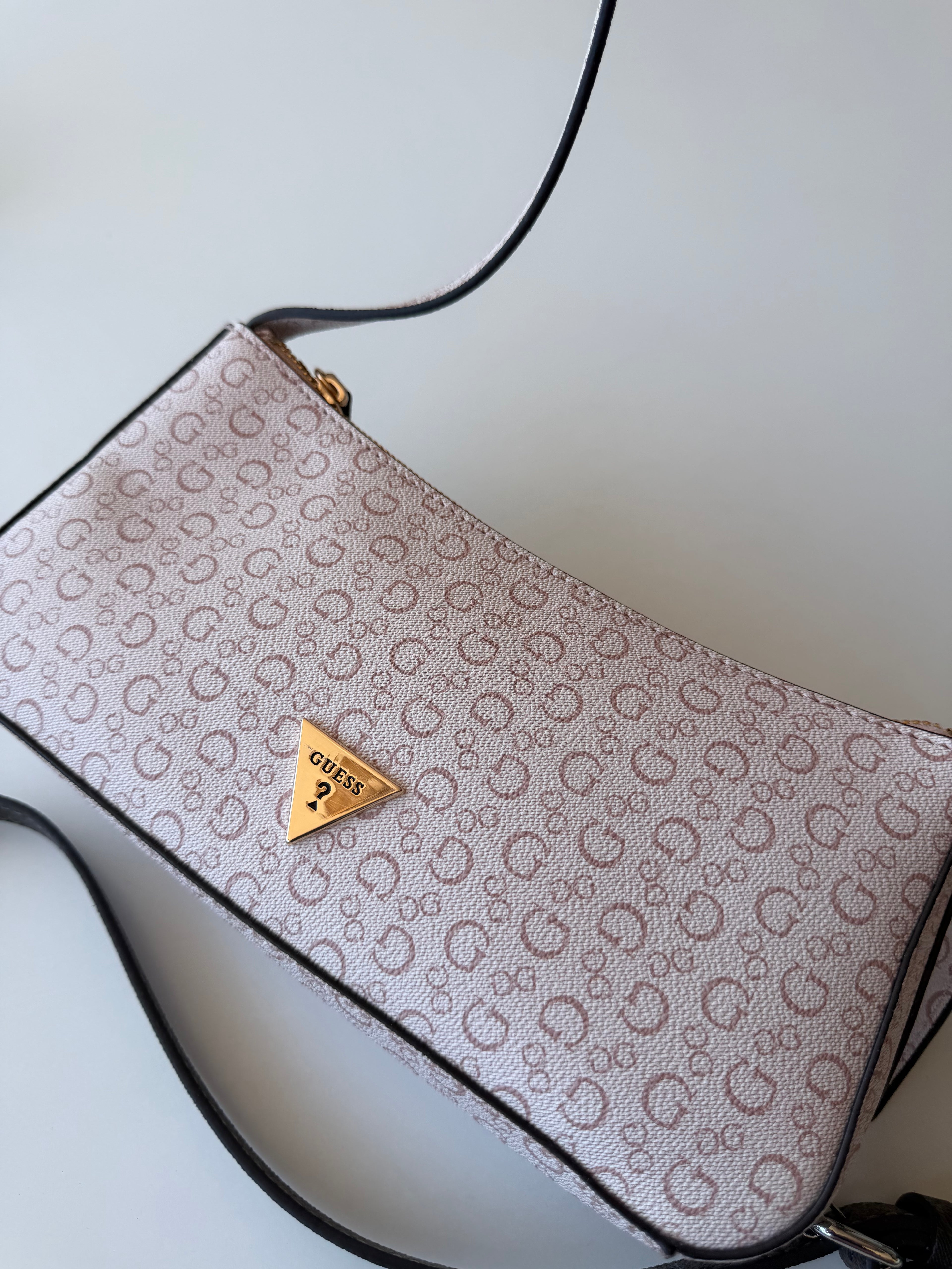 Shoulder bag Guess rosa