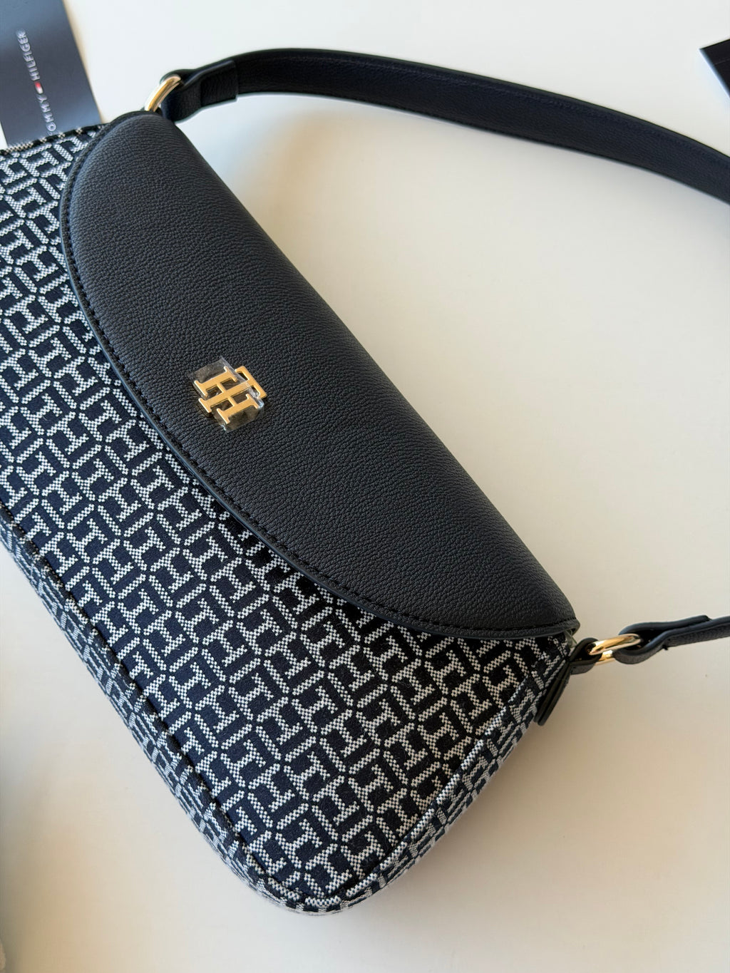 Bolsa shoulder bag Tommy Hilfiger