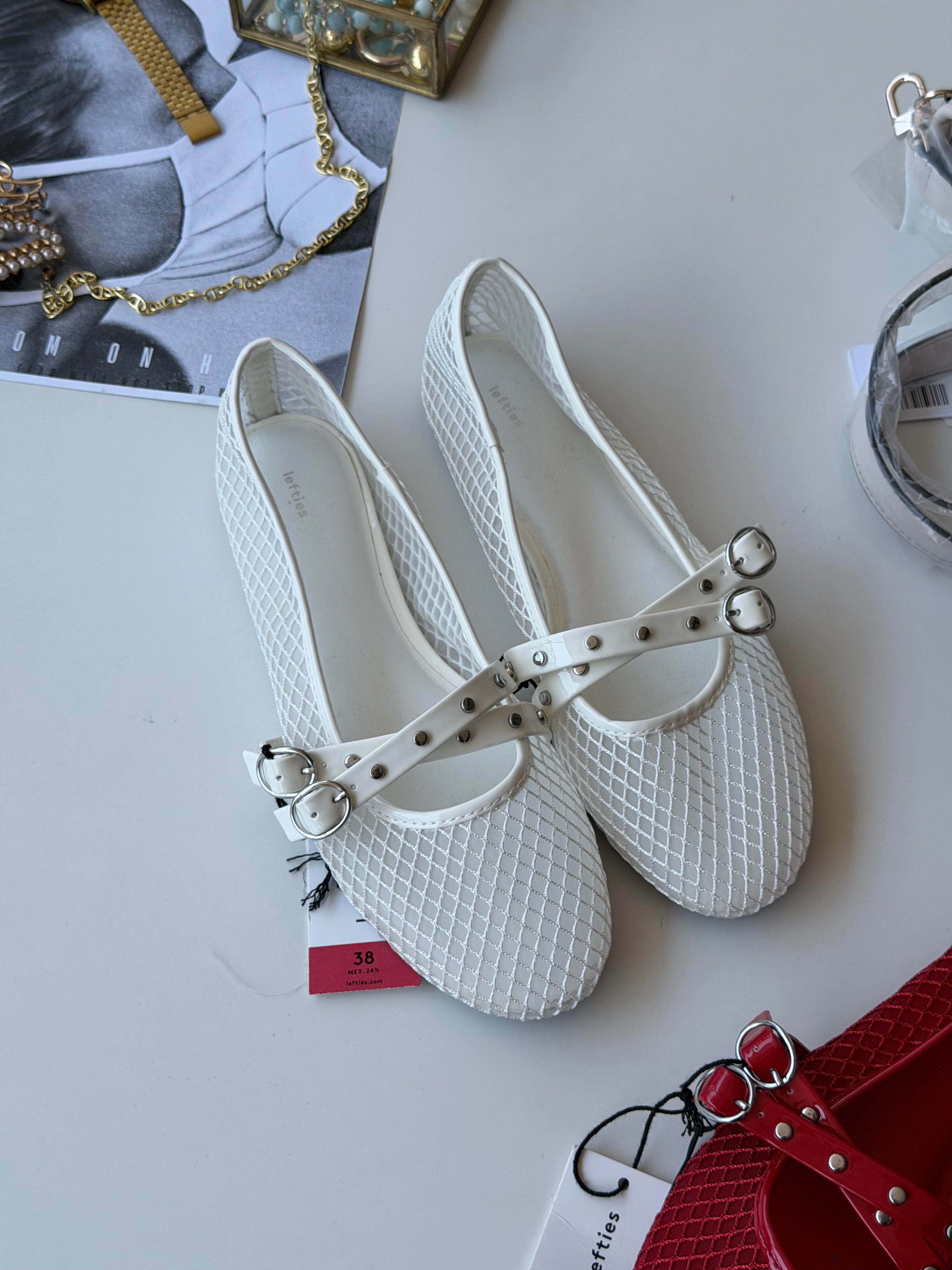 zapatitos todo que ver Lefties