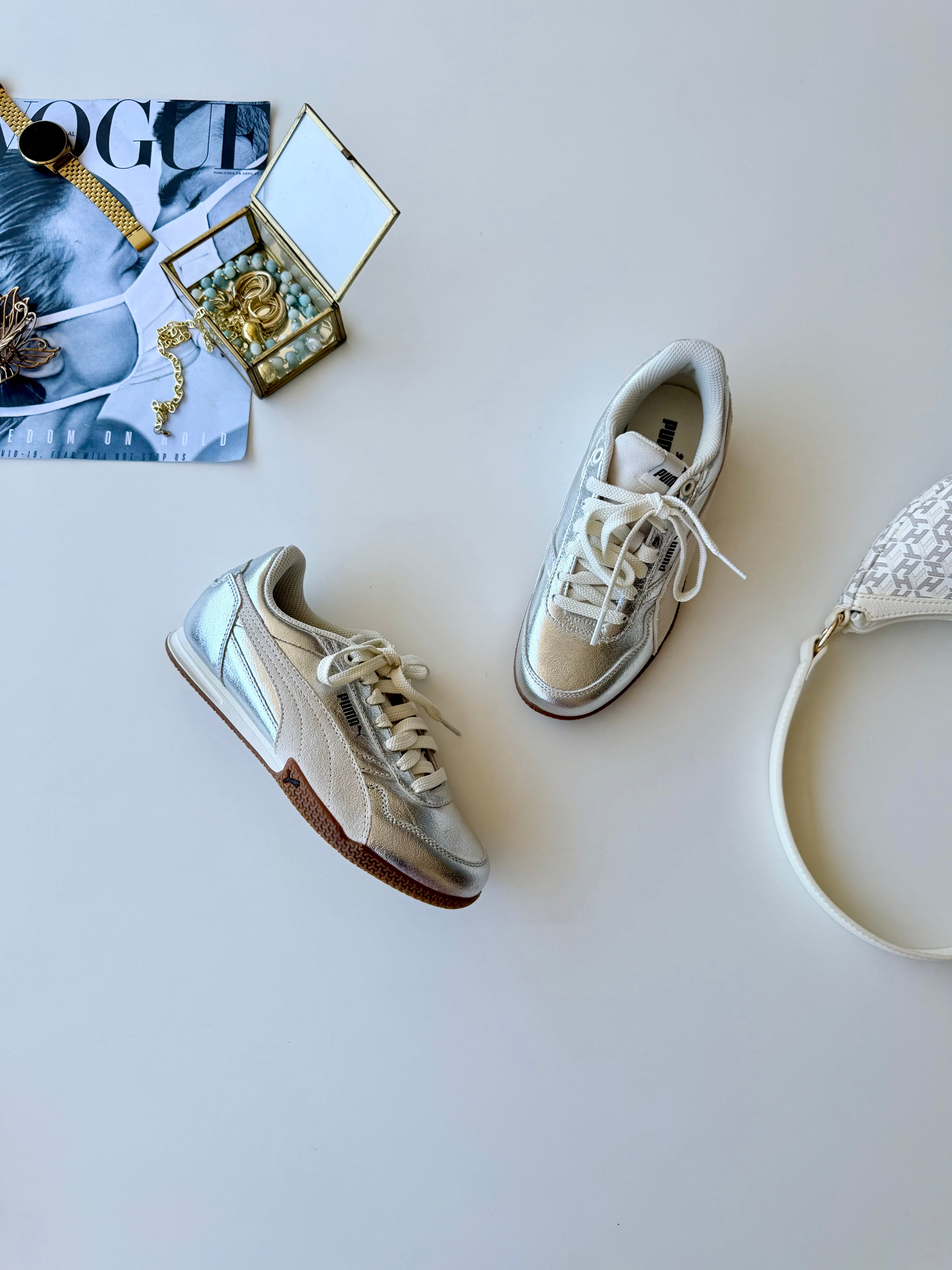 Tenis Puma metálicos