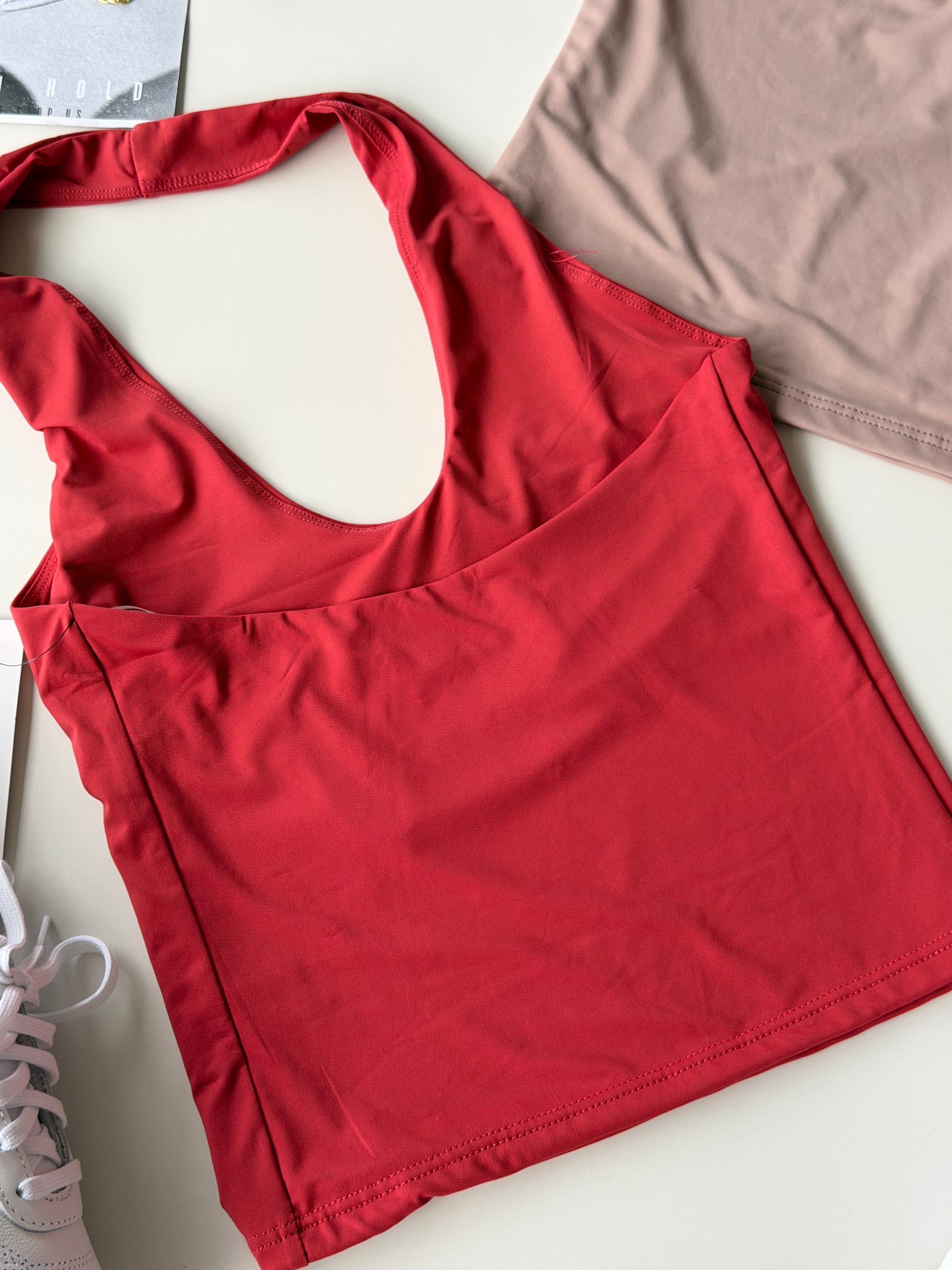 Top halter de licra