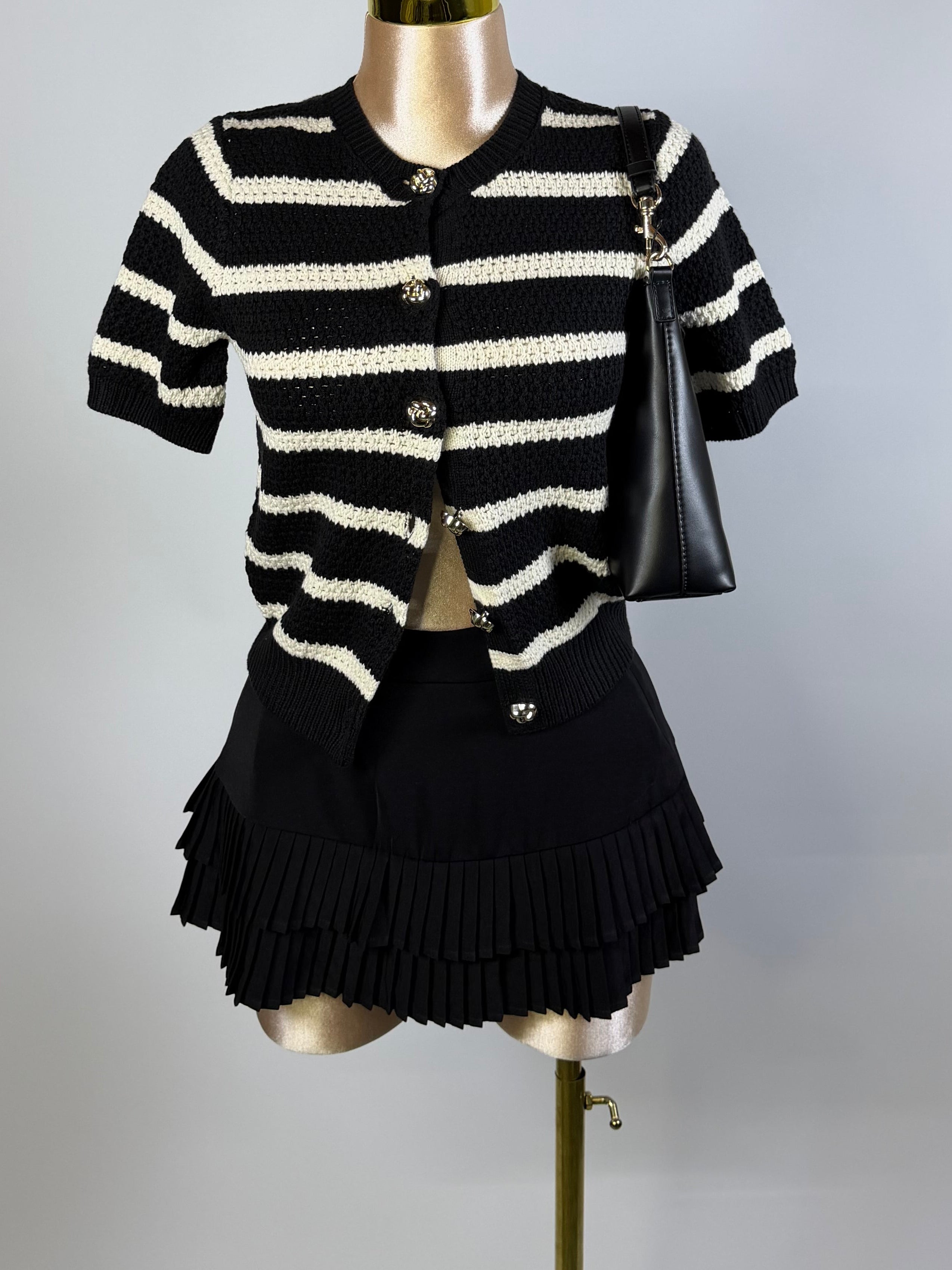 Skort negra tableada